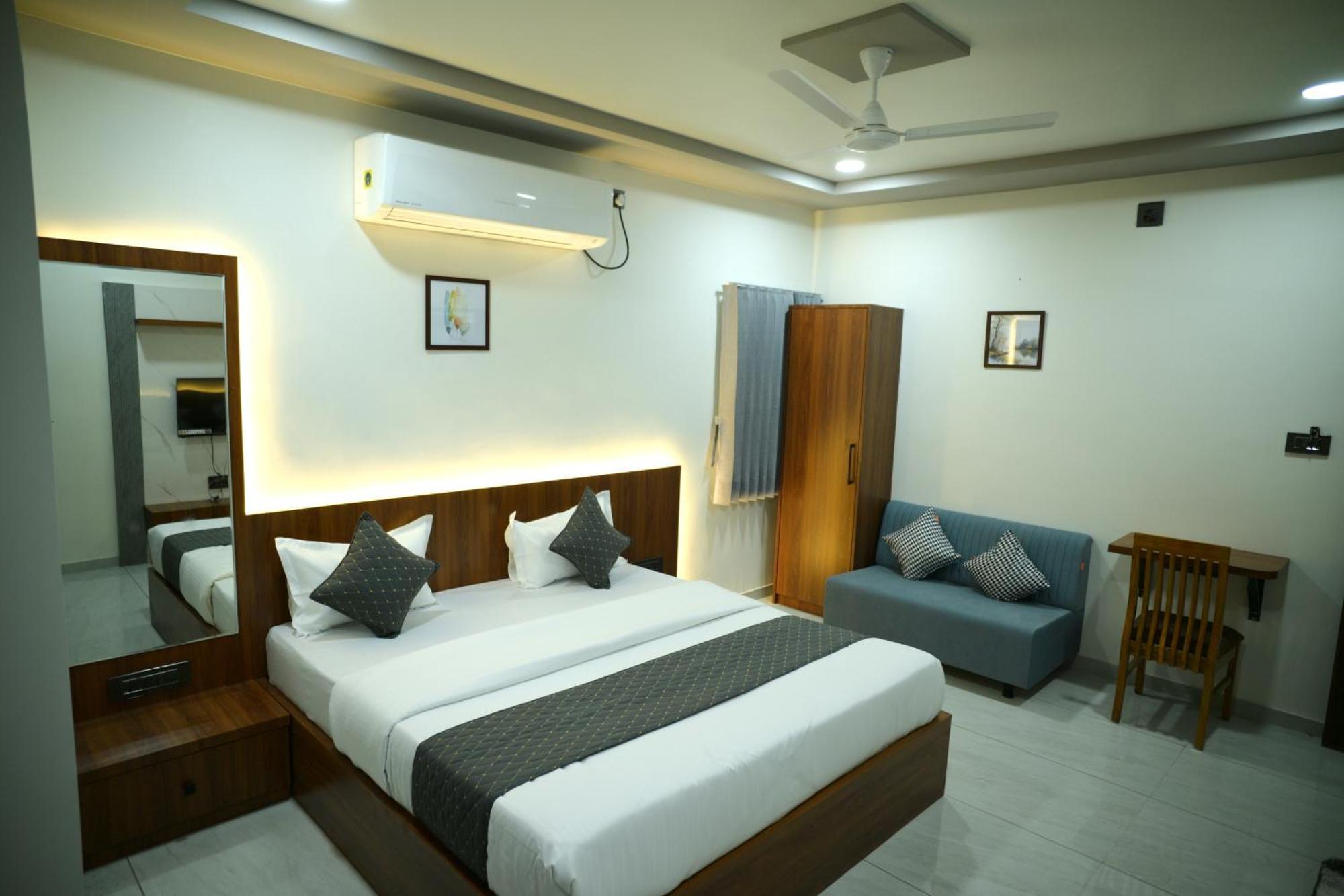 Hotel Aagman Palanpur Экстерьер фото