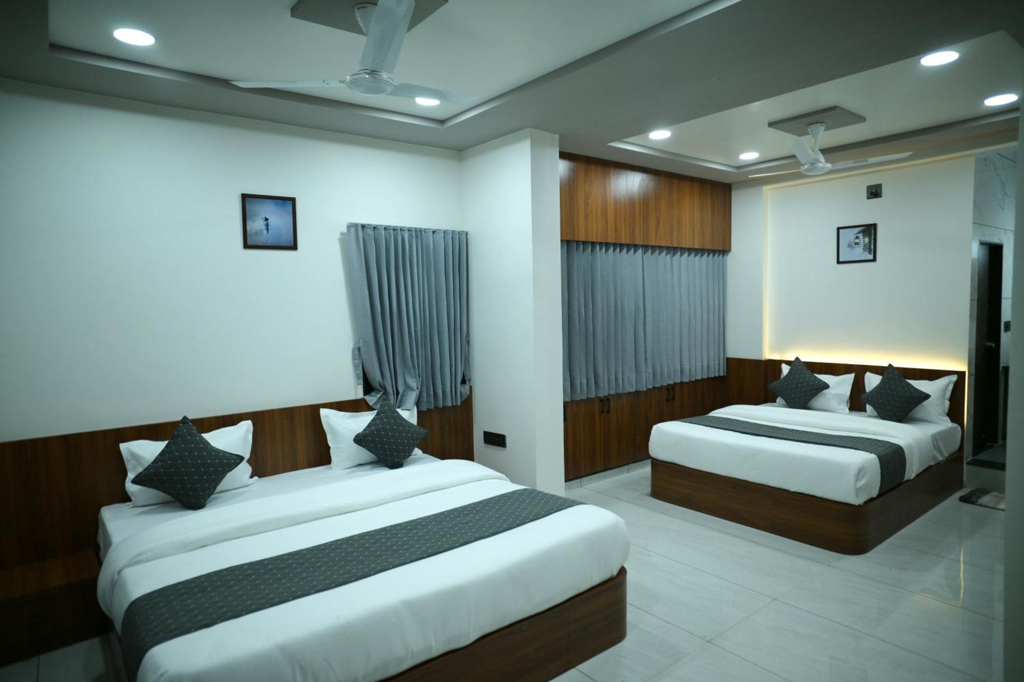 Hotel Aagman Palanpur Экстерьер фото